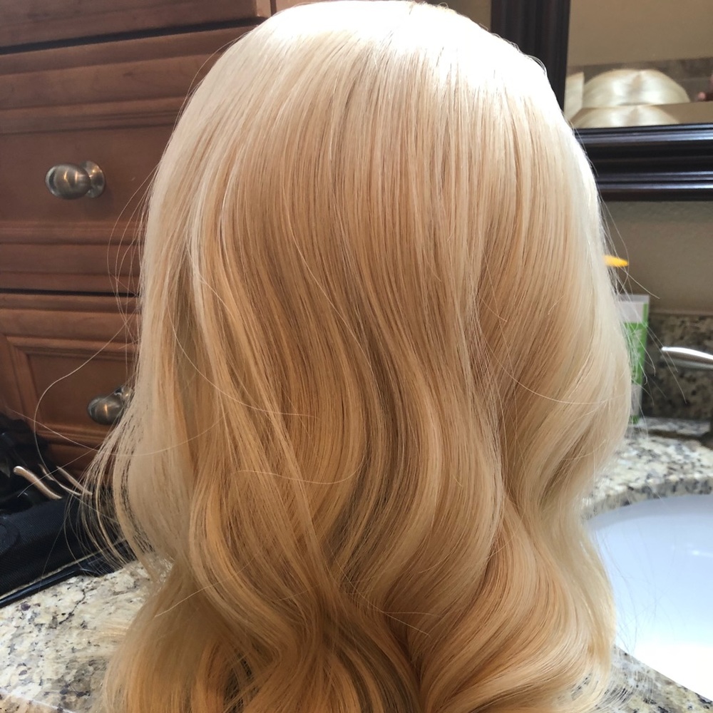 Highline Bright Blonde Hair Topper
